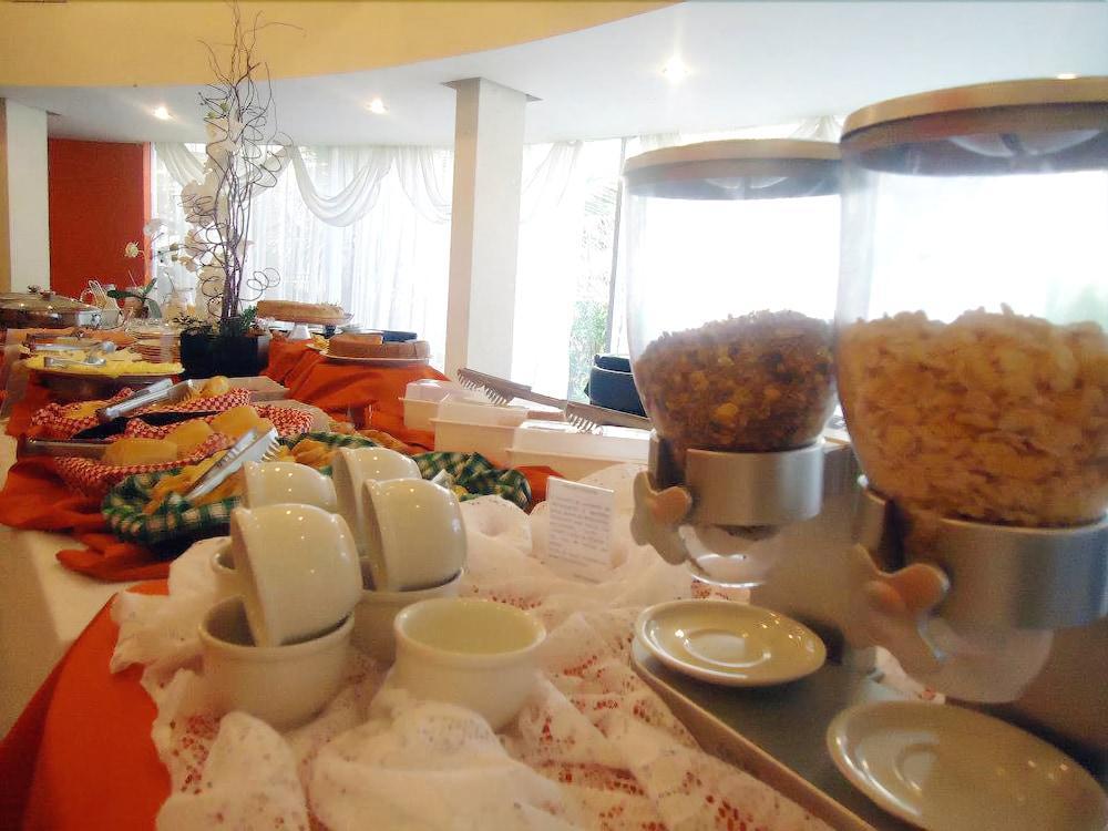 Hotel Harbor Inn لوندرينا المظهر الخارجي الصورة