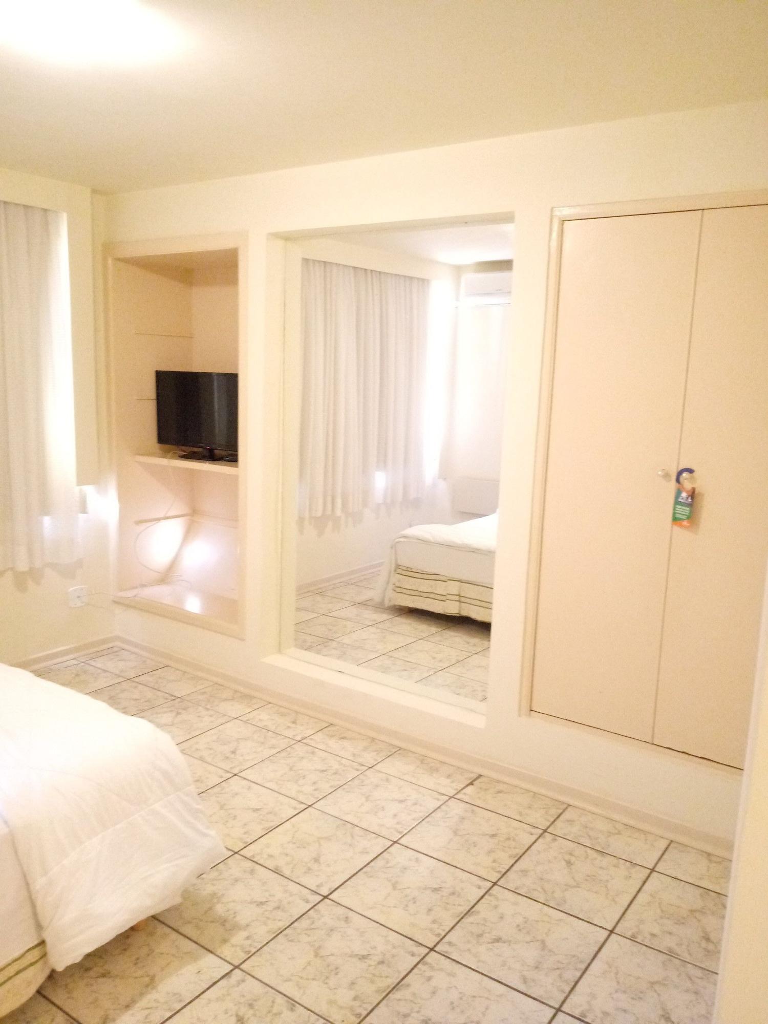 Hotel Harbor Inn لوندرينا المظهر الخارجي الصورة